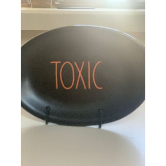 Rae Dunn by Magenta Halloween "TOXIC" Oval Plate Set  (HTF) - Picture 1 of 2